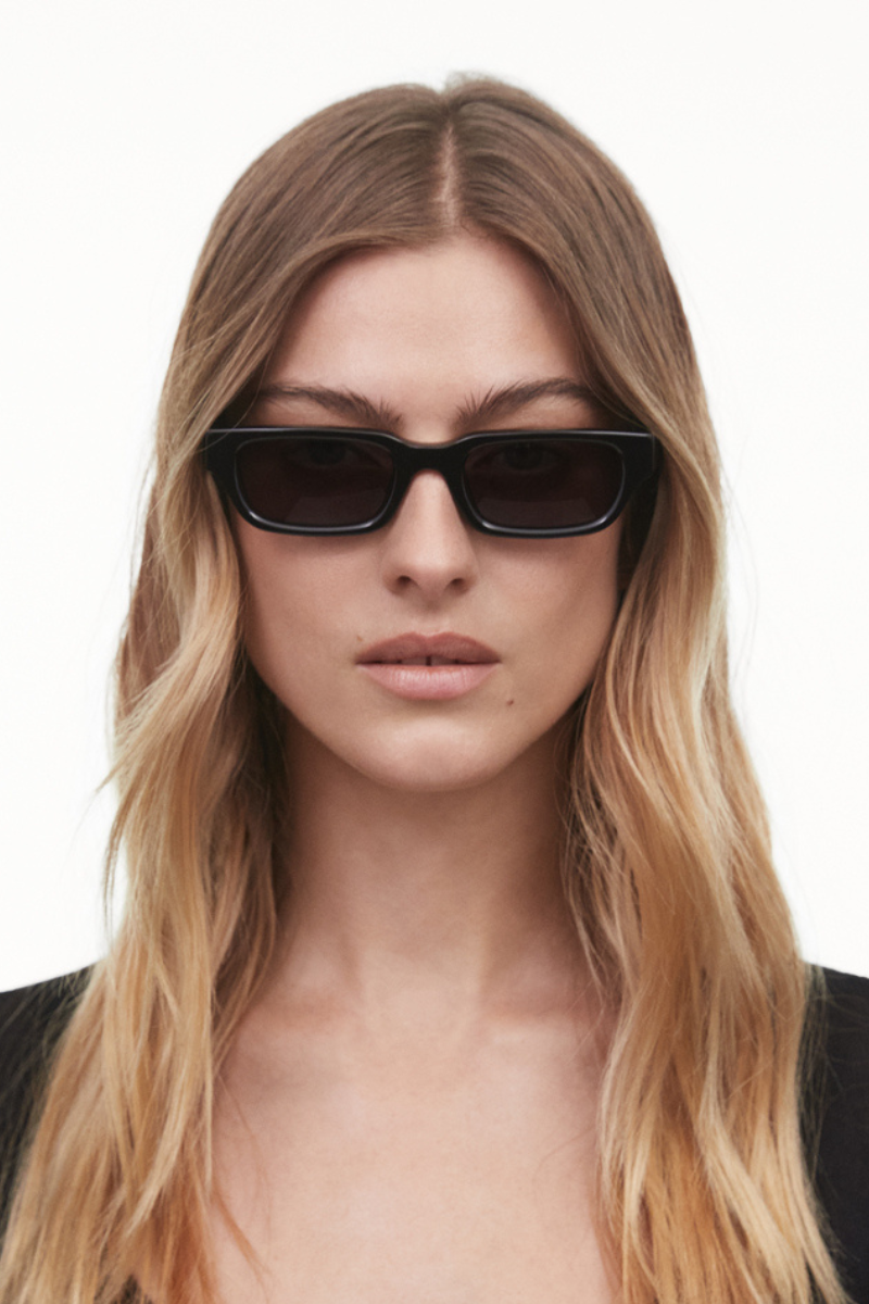 CHIMI 10.3 aurinkolasit - black