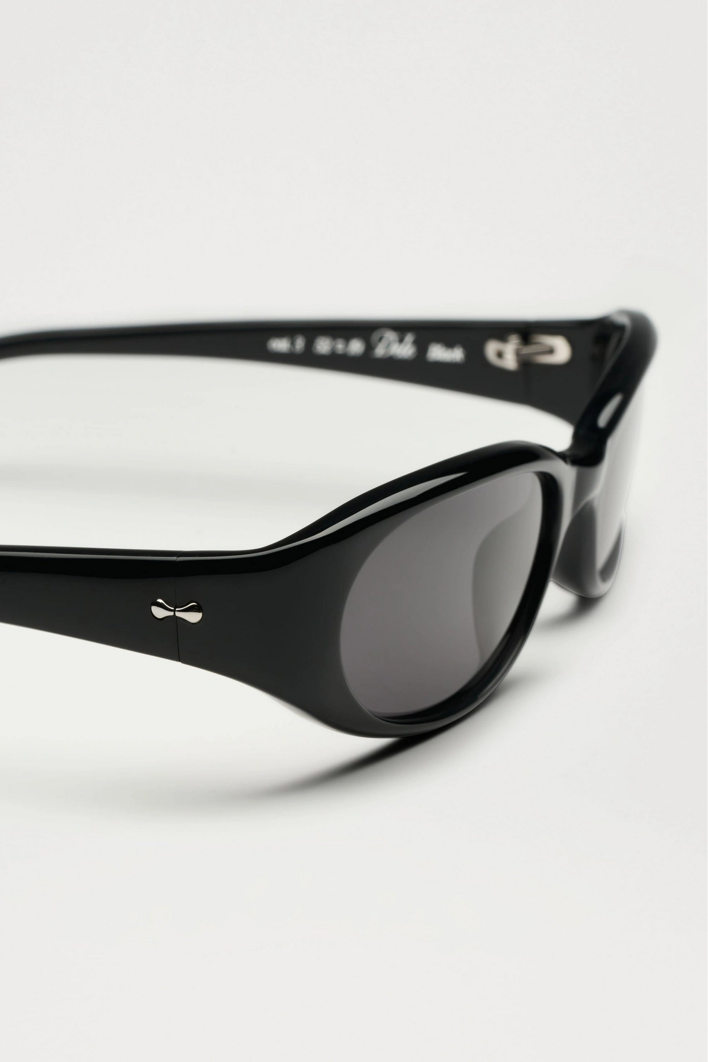 CHIMI Dele aurinkolasit - black