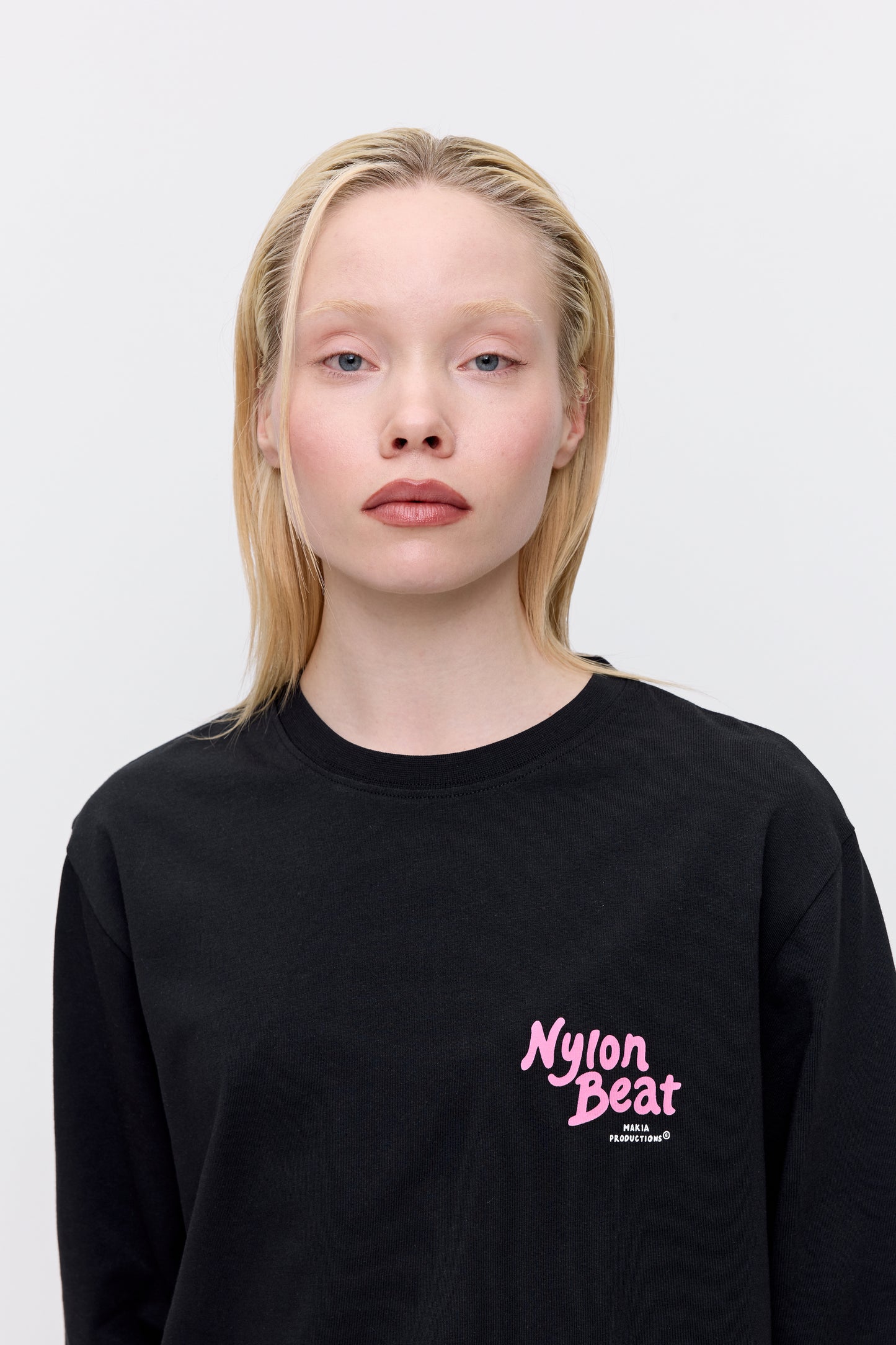Makia x Nylon Beat Listen to Longsleeve - black