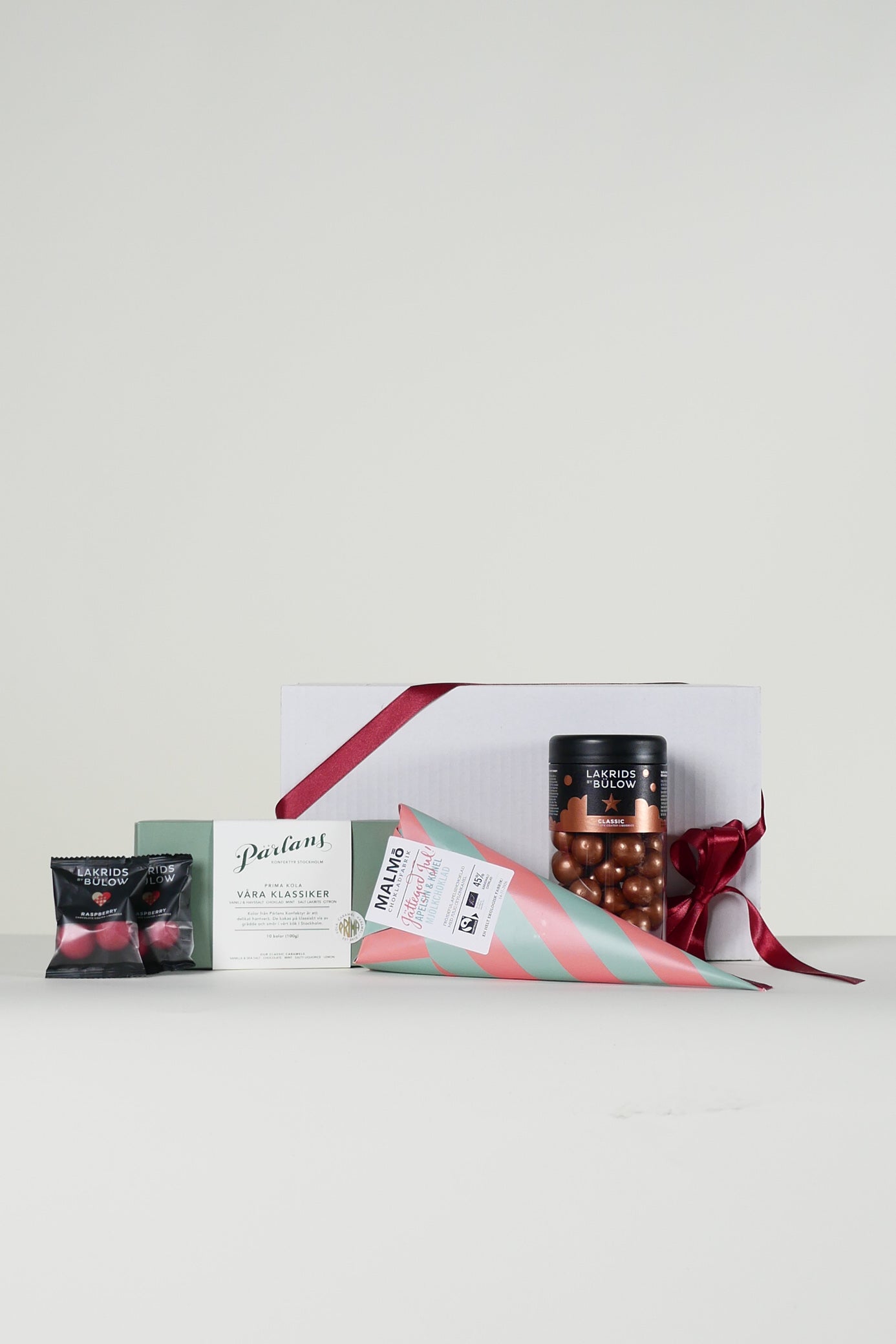 INCH" gift box – Treats