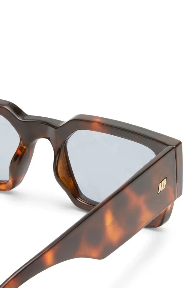 Le Specs Contemplation aurinkolasit - super dark tortoise