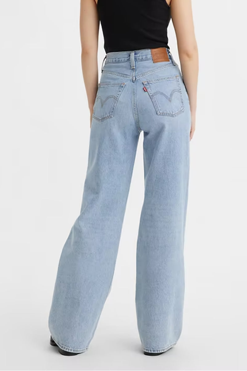 Levi's Ribcage Wide Leg H223 naisten farkut