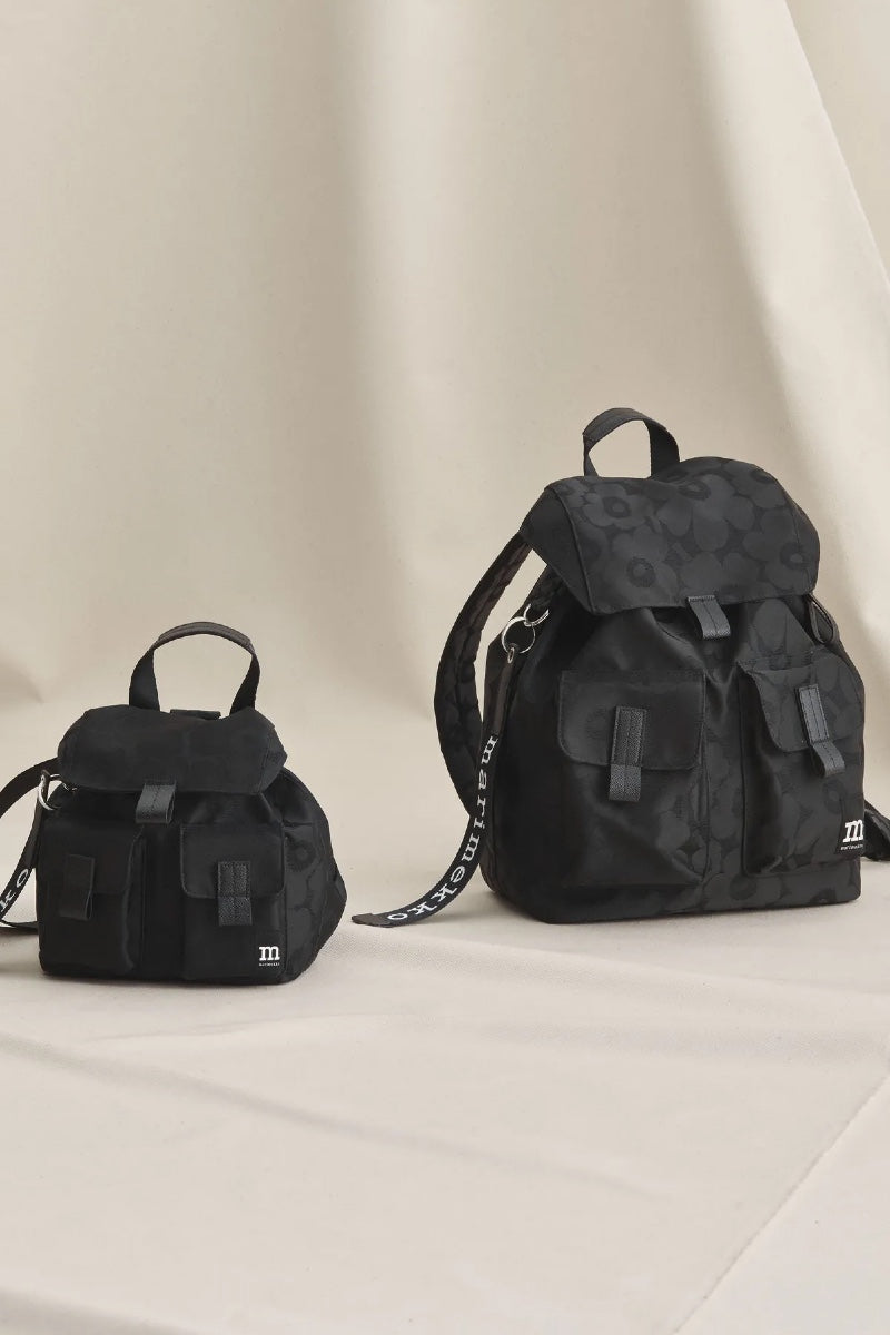 Marimekko Everything Backpack L iso Unikko reppu - musta