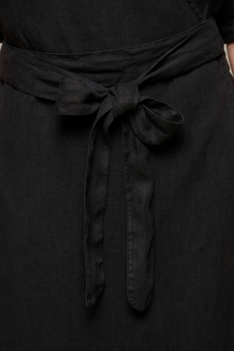 Merz b. Schwanen Linen Wrapover Dress - deep black