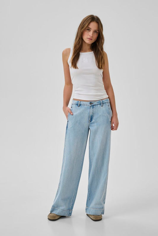 My Essential Wardrobe HilmaMW 171 X-Wide Pant - light blue wash