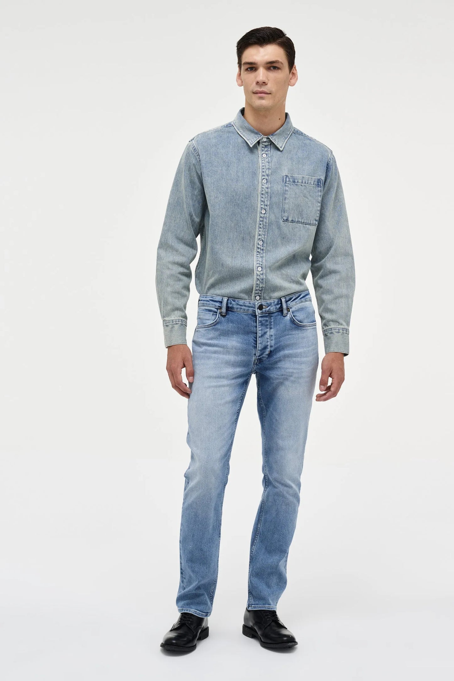 NEUW Lou Straight farkut - fazer