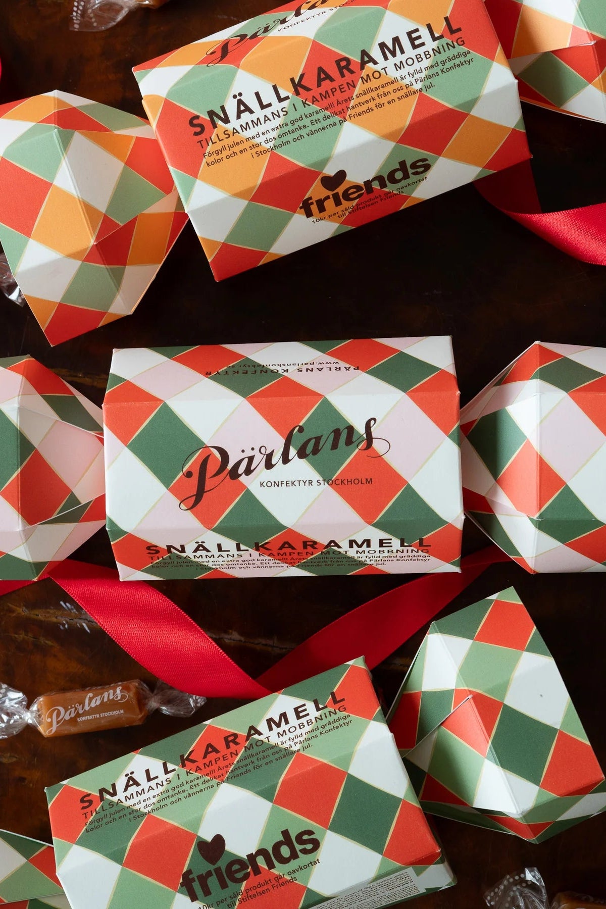 Pärlans Christmas Cracker joulumakeiset