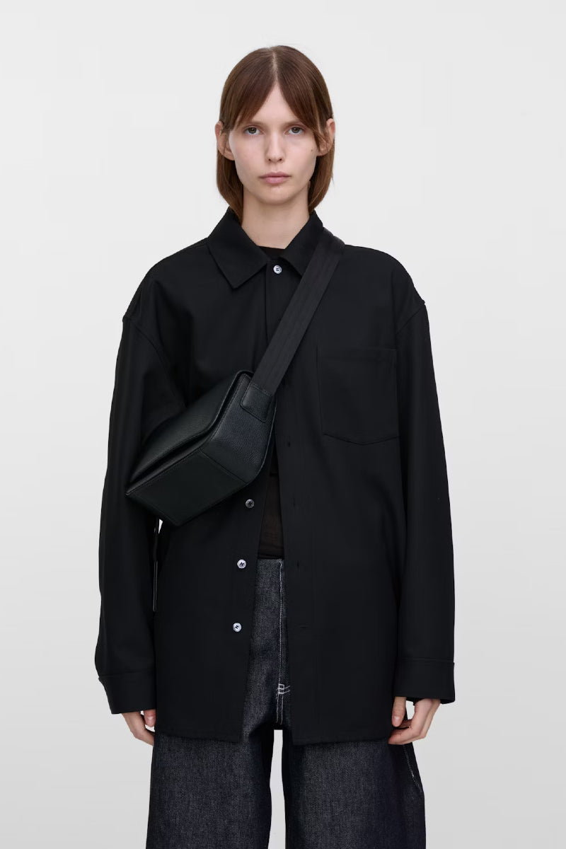 Sandqvist Agile Leather Plain Crossbody - black