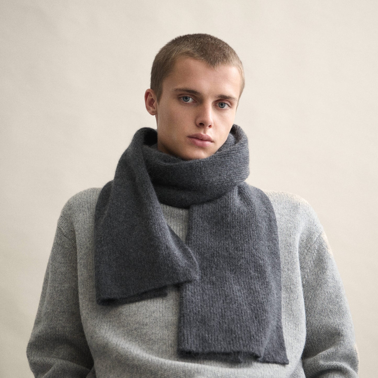 Le Bonnet Scarf - graphite