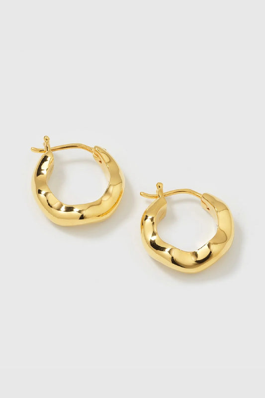 Syster P Bolded Wavy earrings - gold
