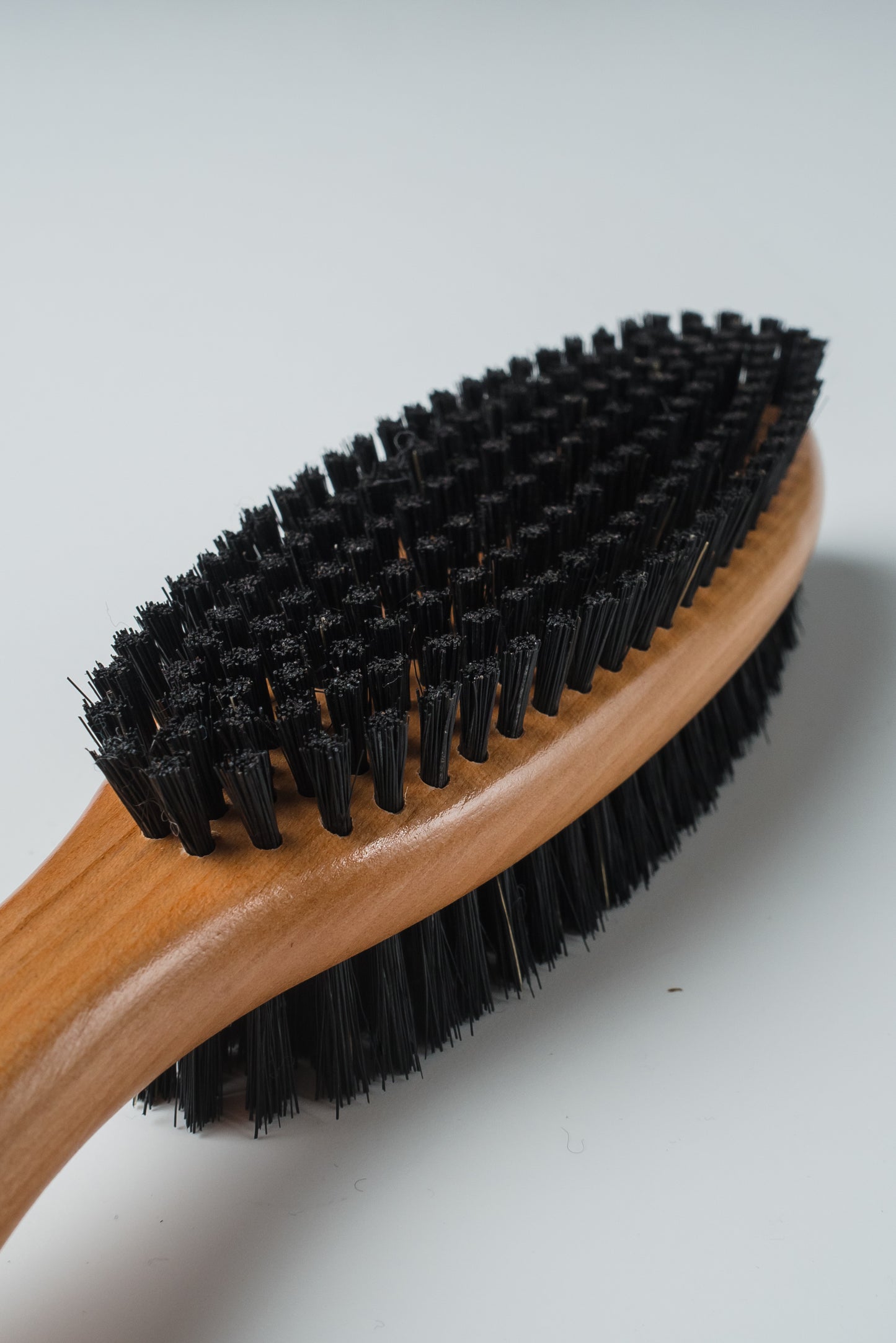 Kent CC20 kaksipuolinen vaateharja