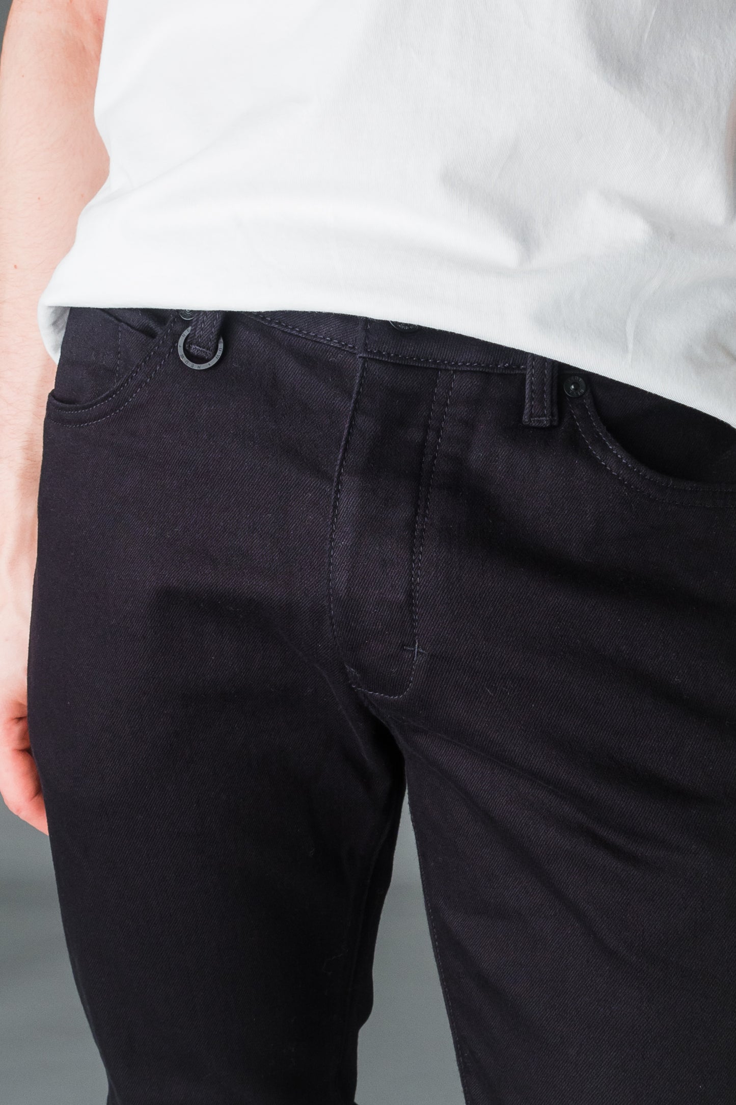 NEUW Lou Slim men's jeans - Forever black