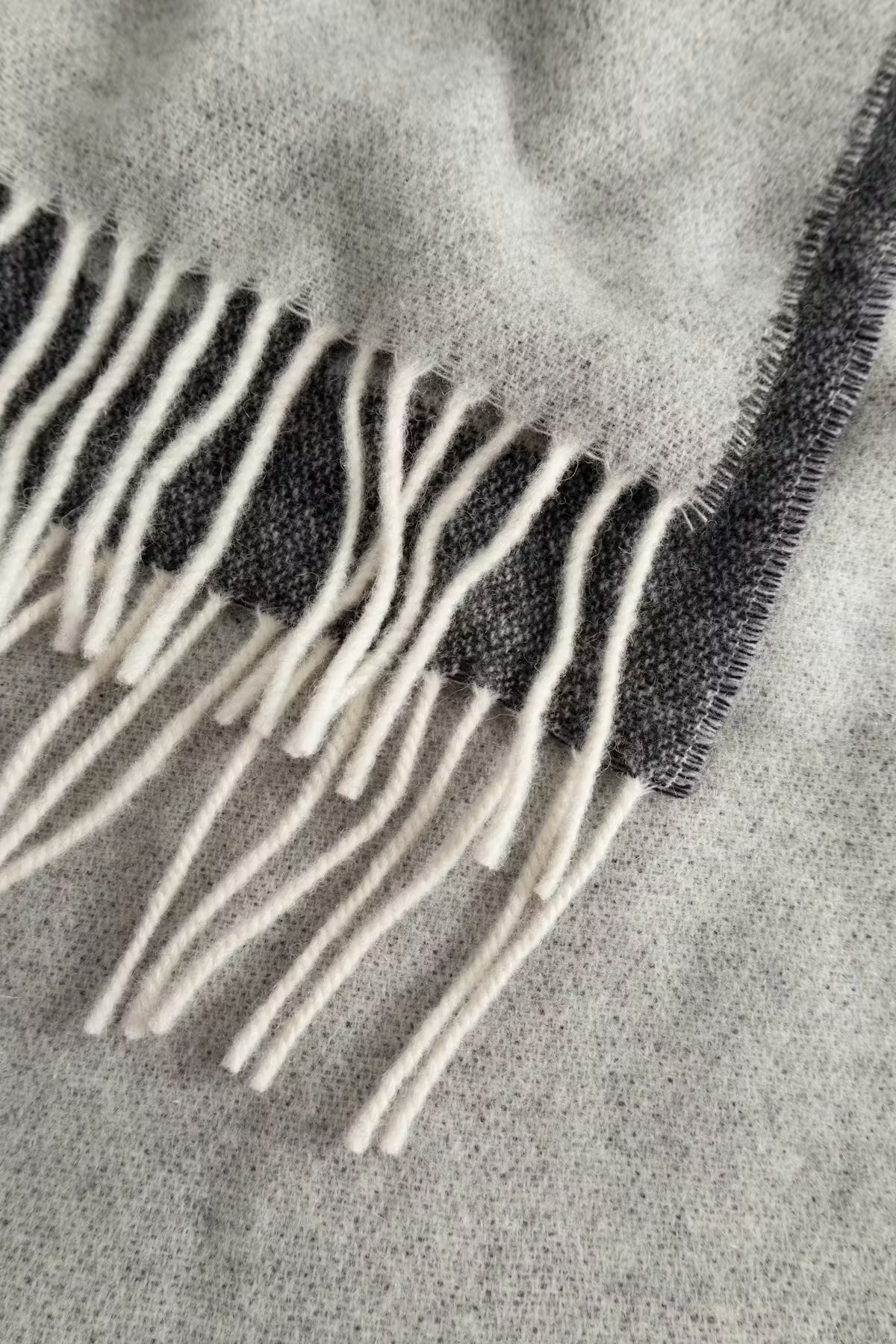 WOOD WOOD WWCody NTBT scarf - gray pinstripe