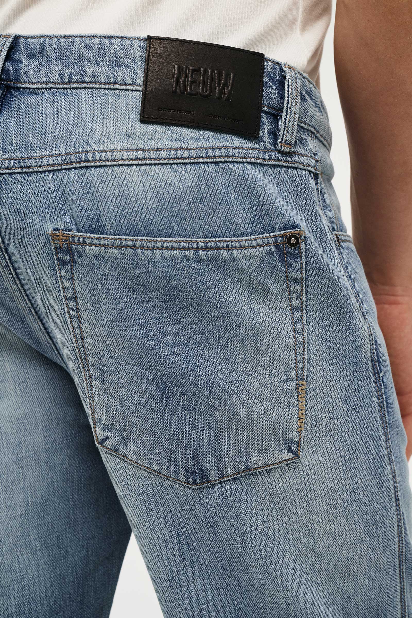 NEUW Rebel Straight - mid vintage indigo