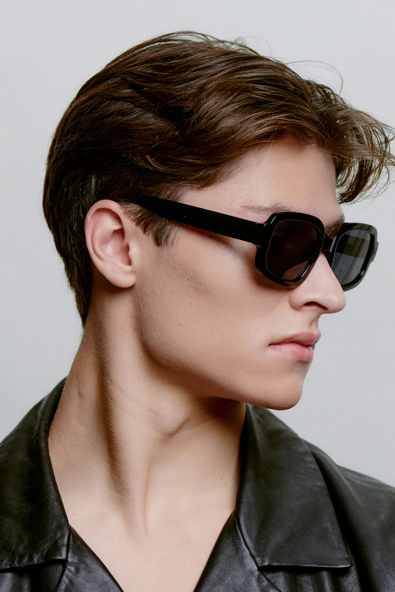 A. Kjærbede Pluto - black