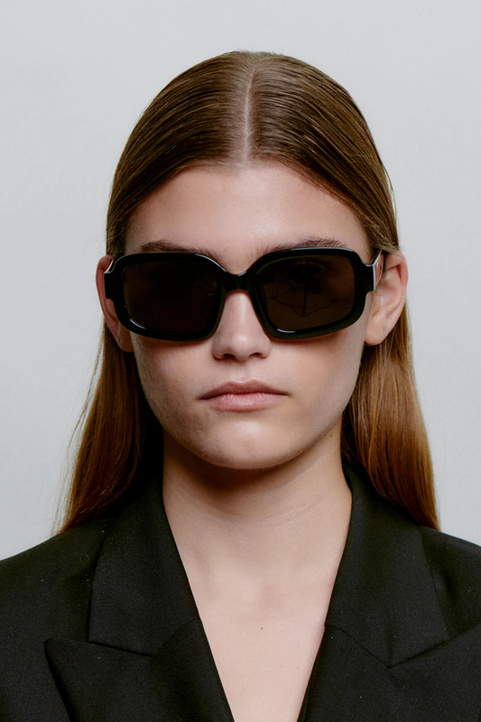 A. Kjærbede Pluto - black