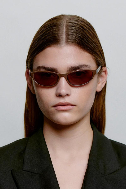 cat-eye aurinkolasit