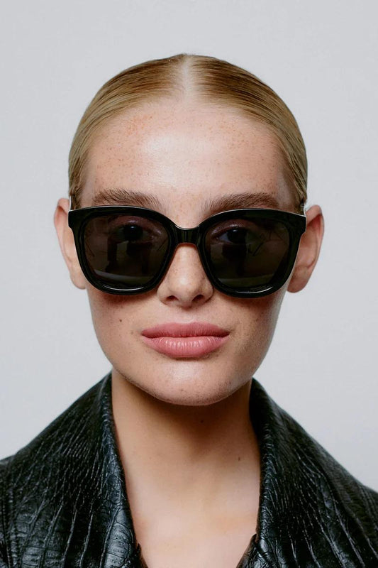 A. Kjærbede aurinkolasit