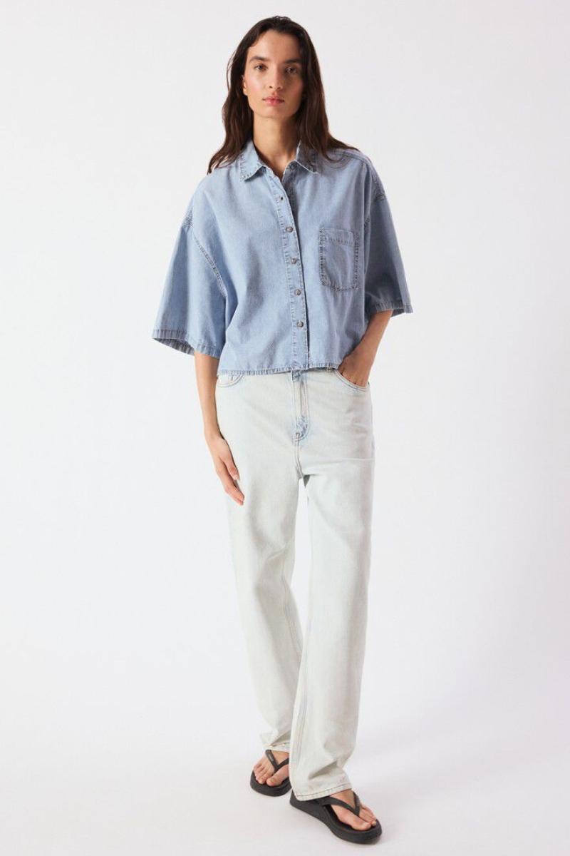 Kevyt lyhythihainen denim-paita