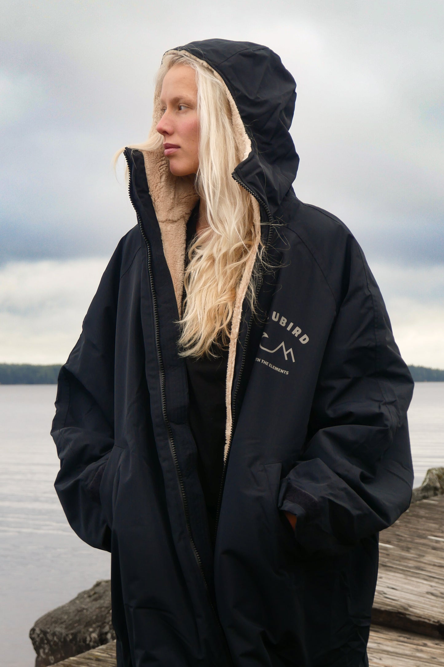 Bleubird Unisex Nordic Robe - black