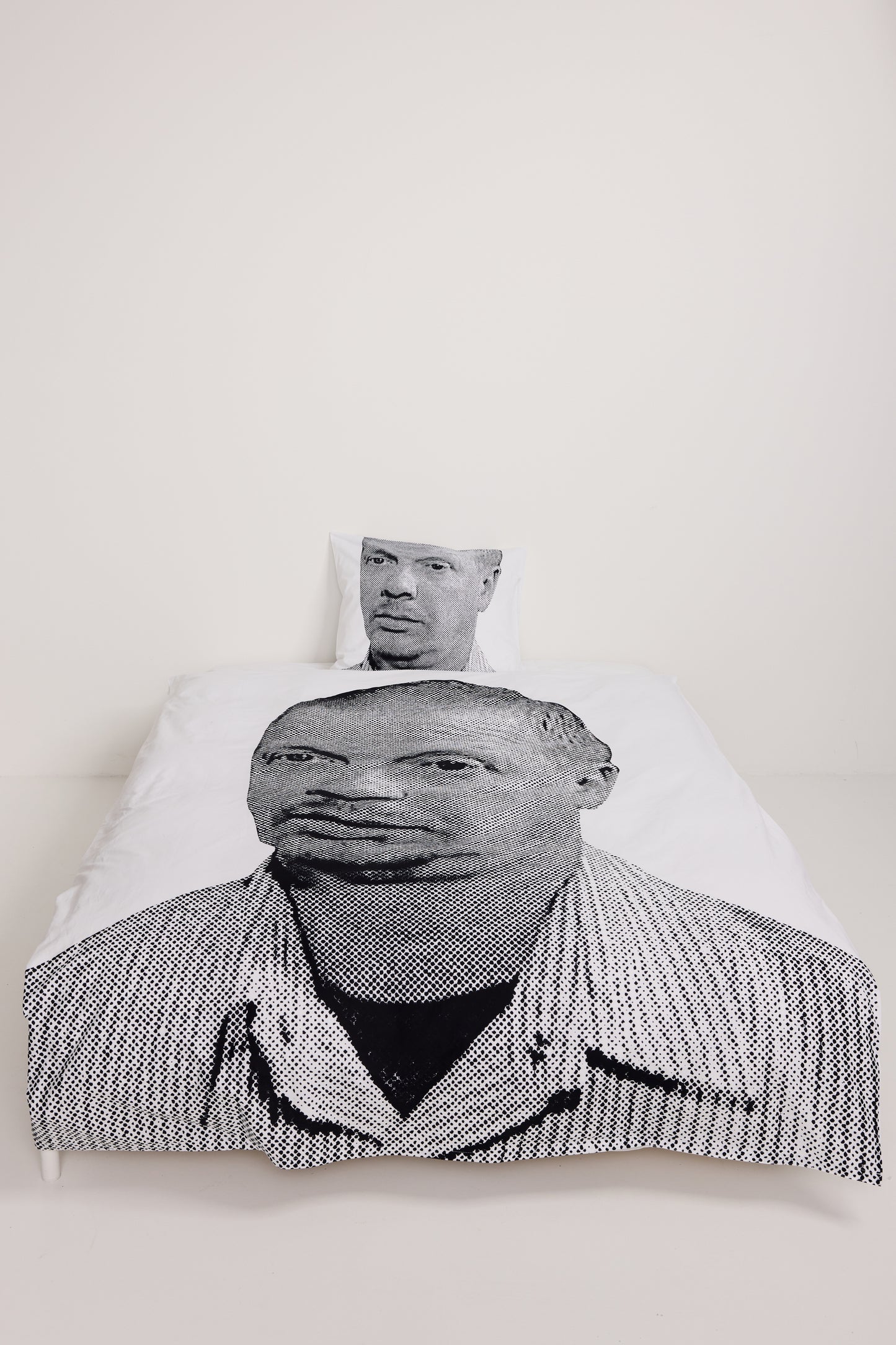 Makia x Kummeli Tonni pussilakanasetti - white