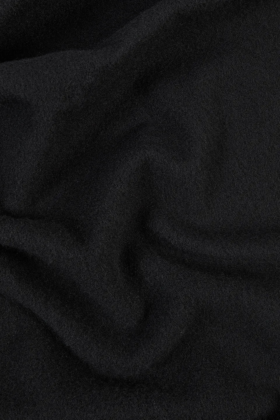 Copenhagen Studios CPH Shawl 18 wool mix - black