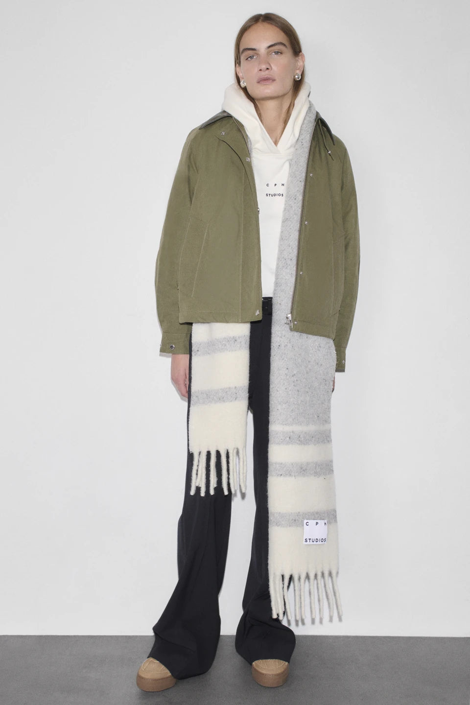 Copenhagen Studios CPH Shawl 16 wool mix - grey