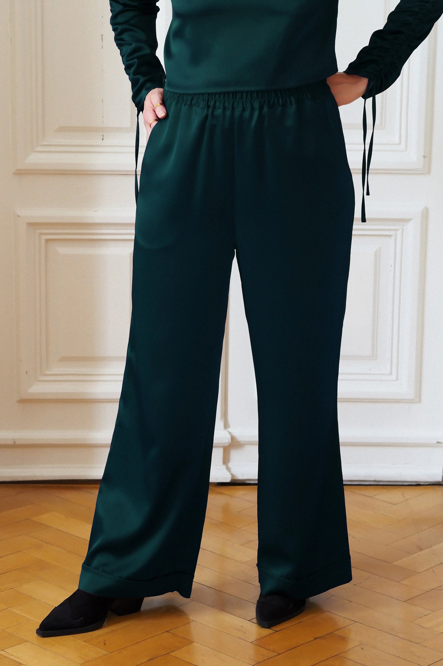 UHANA Enchanter Pants - emerald green