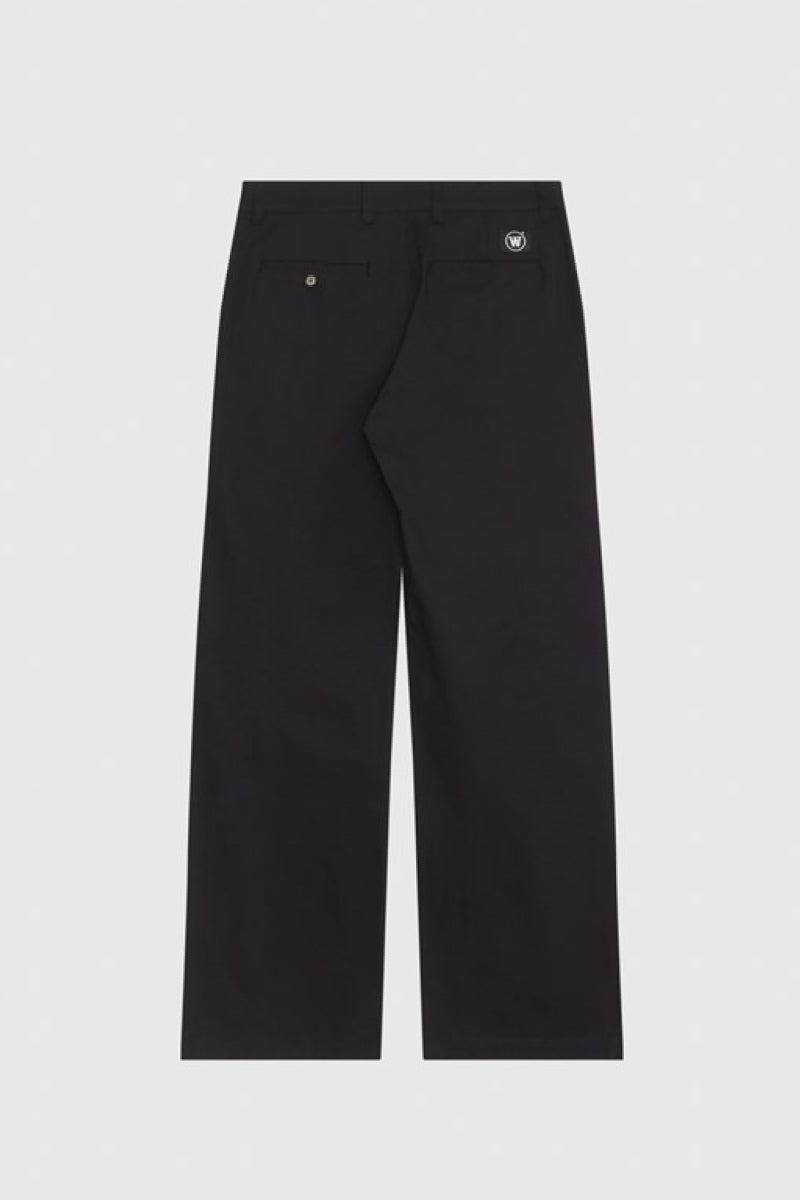 Double A by Wood Wood Fed Chino - black