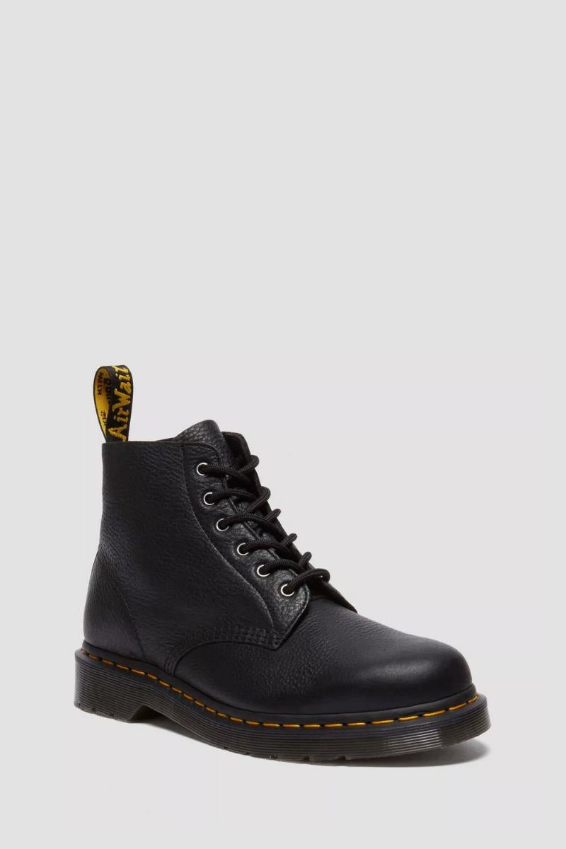 Miesten musta nahkanilkkuri