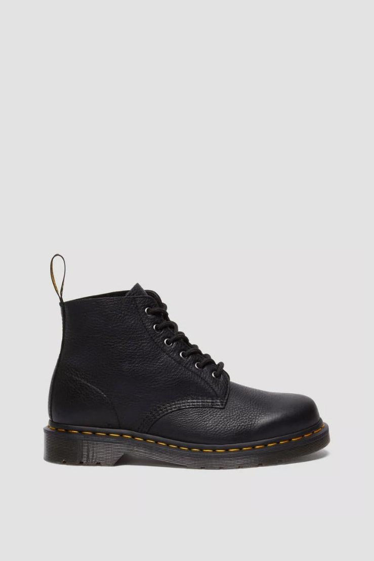 Miesten musta nahkanilkkuri