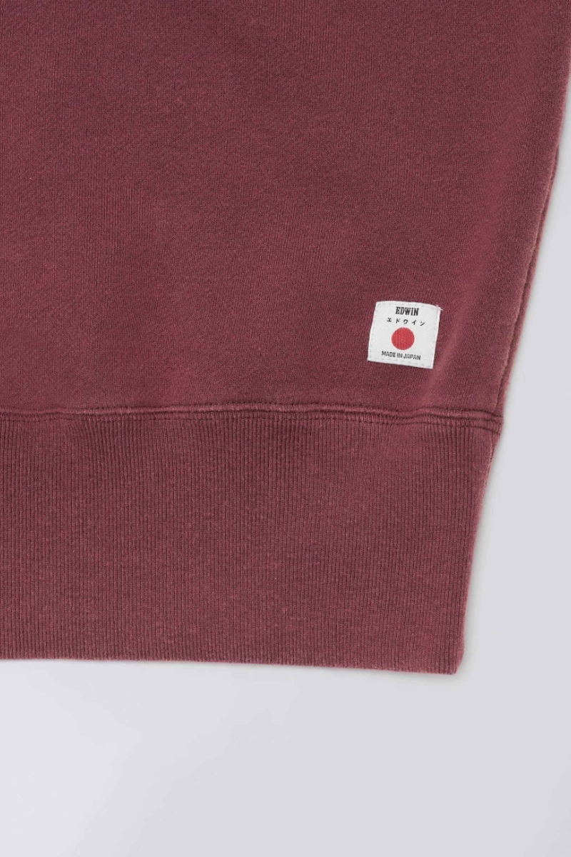 Edwin Raglan Sleeve Crewneck - wine