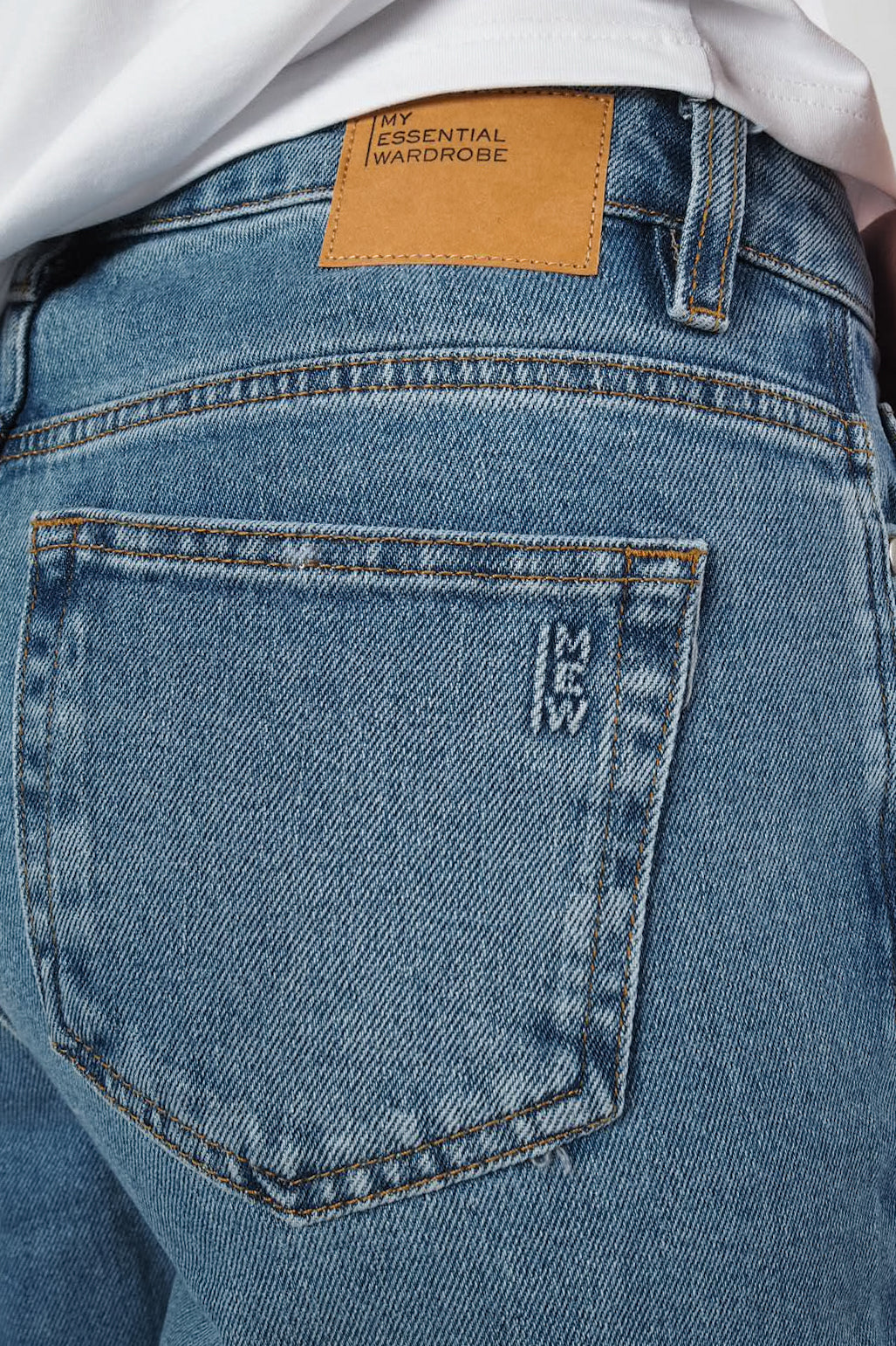 My Essential Wardrobe 35 The Louis 139 High Wide - medium blue retro wash