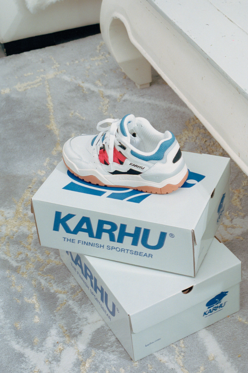 Karhu Fusion XT - Bright White / Fiery Red