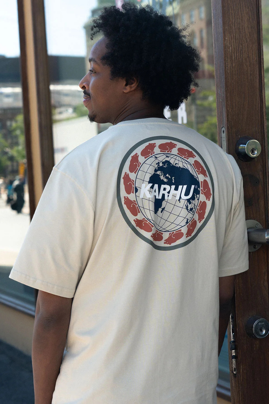 Karhu Worldwide T-shirt - Turtledove / Burnt Brick
