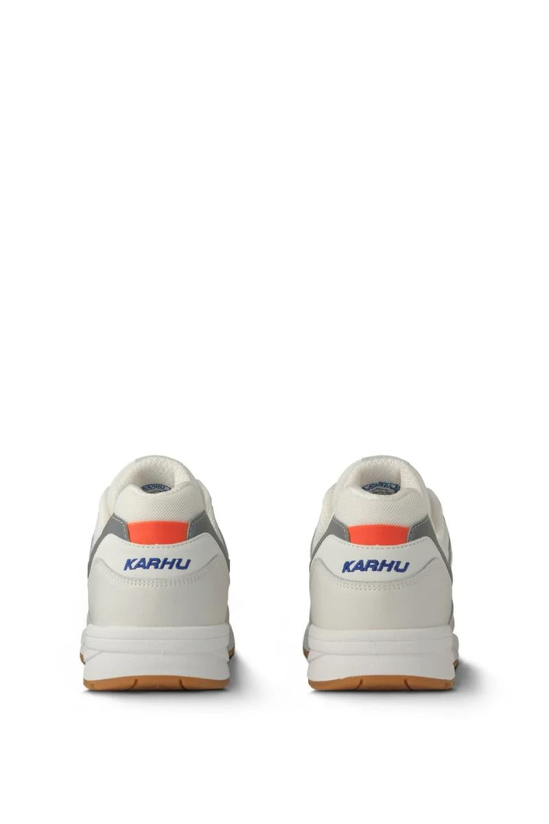 Karhu Legacy 96 - Blanc de blanc / Dazzling blue