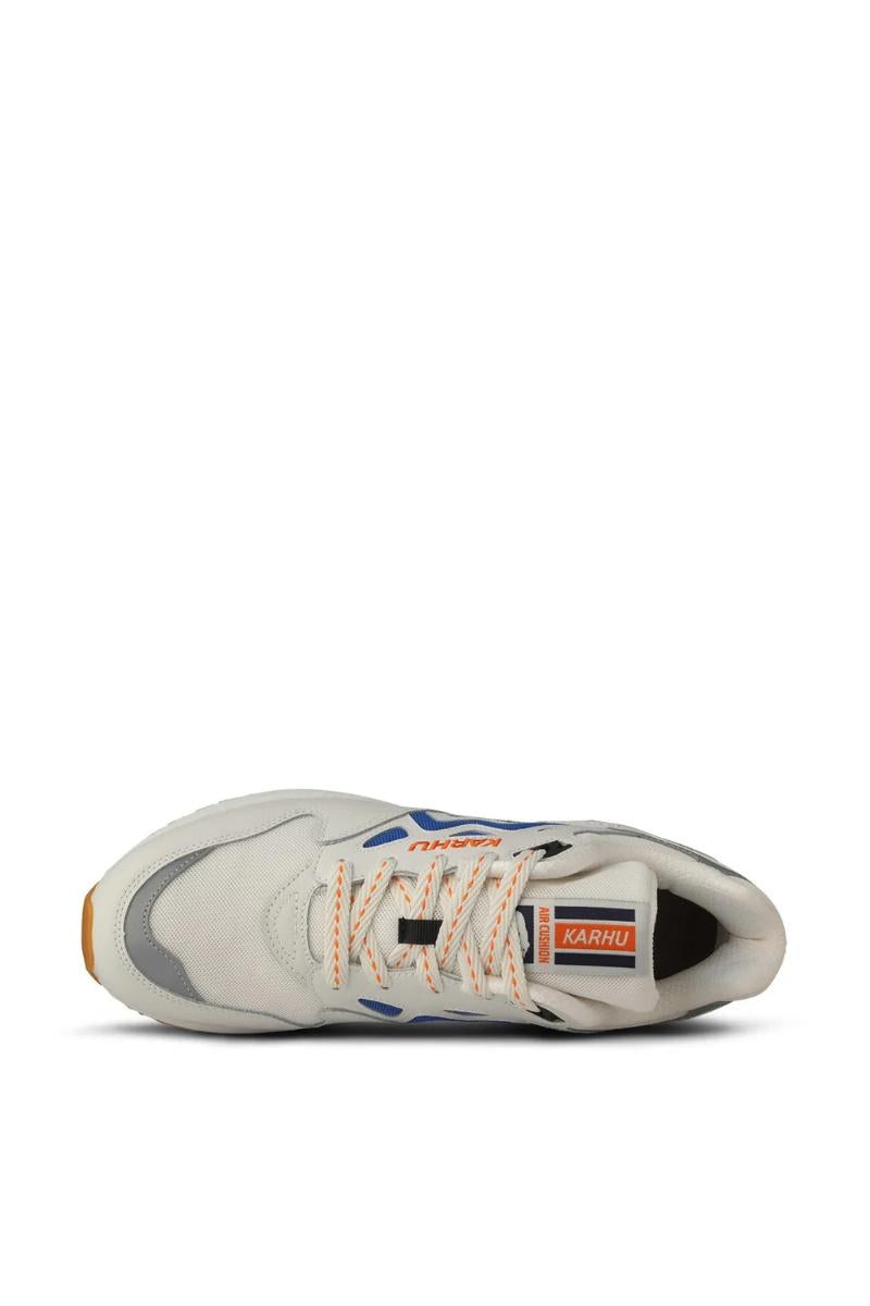 Karhu Legacy 96 - Blanc de blanc / Dazzling blue