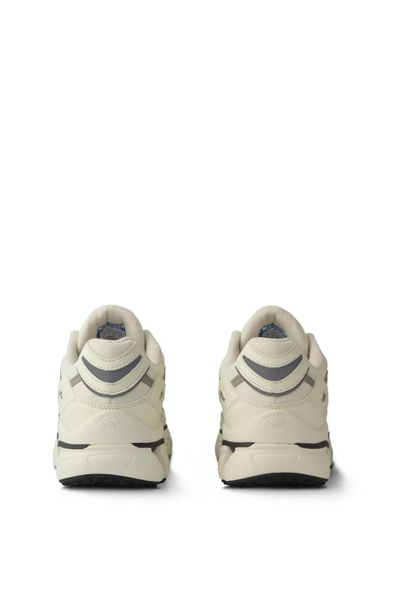 Naisten Karhu tennari