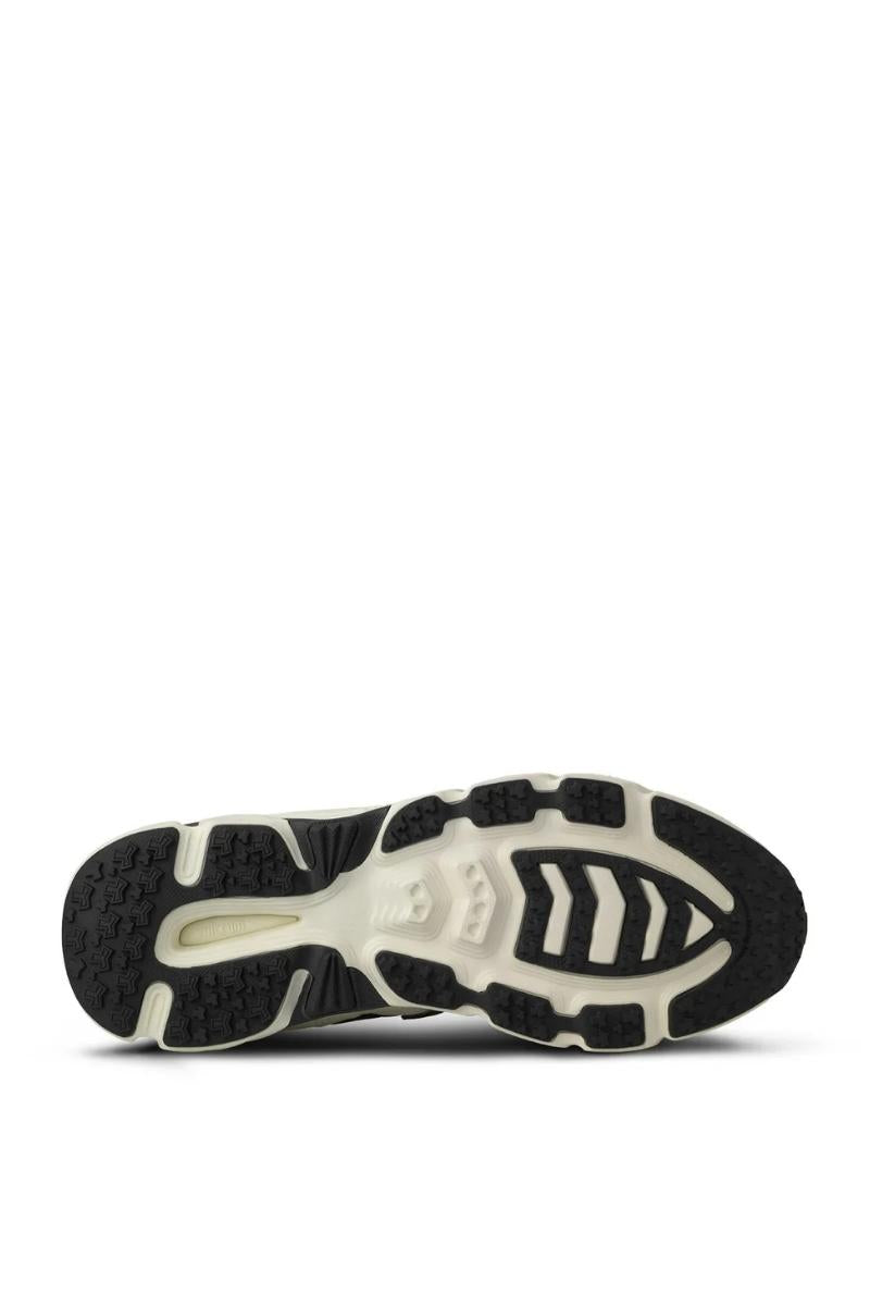 Naisten Karhu tennari