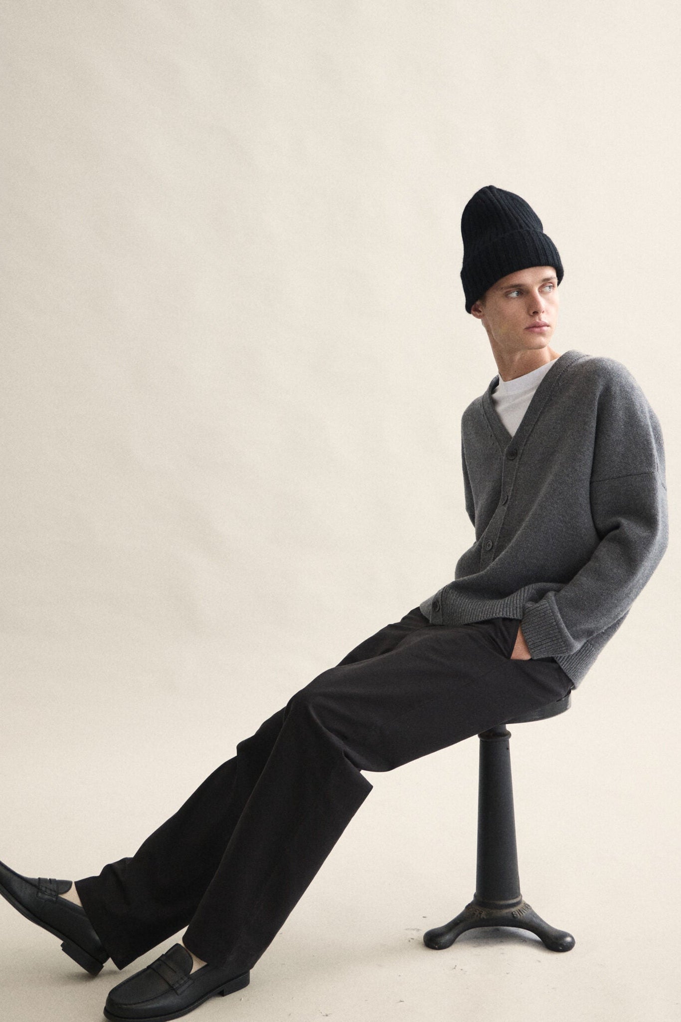 Le-Bonnet-Le-grand-bonnet-onyx lampaanvillapipo