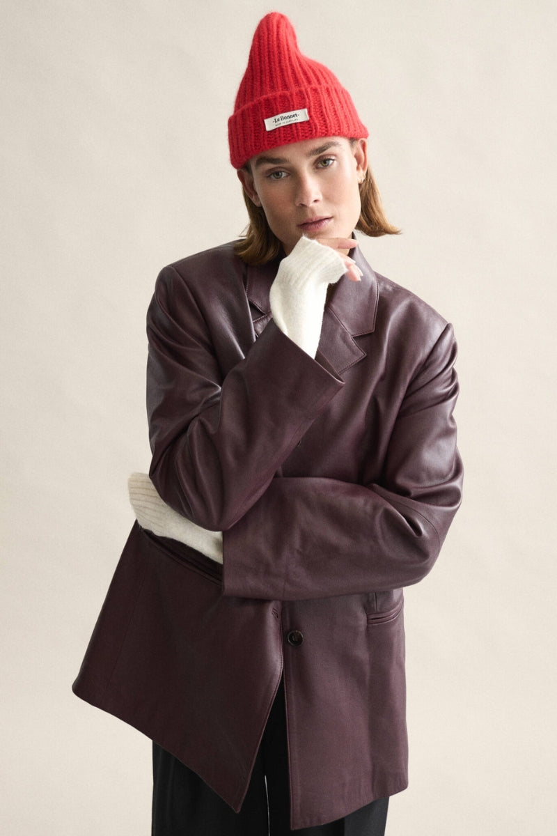 Le Bonnet Logo - crimson