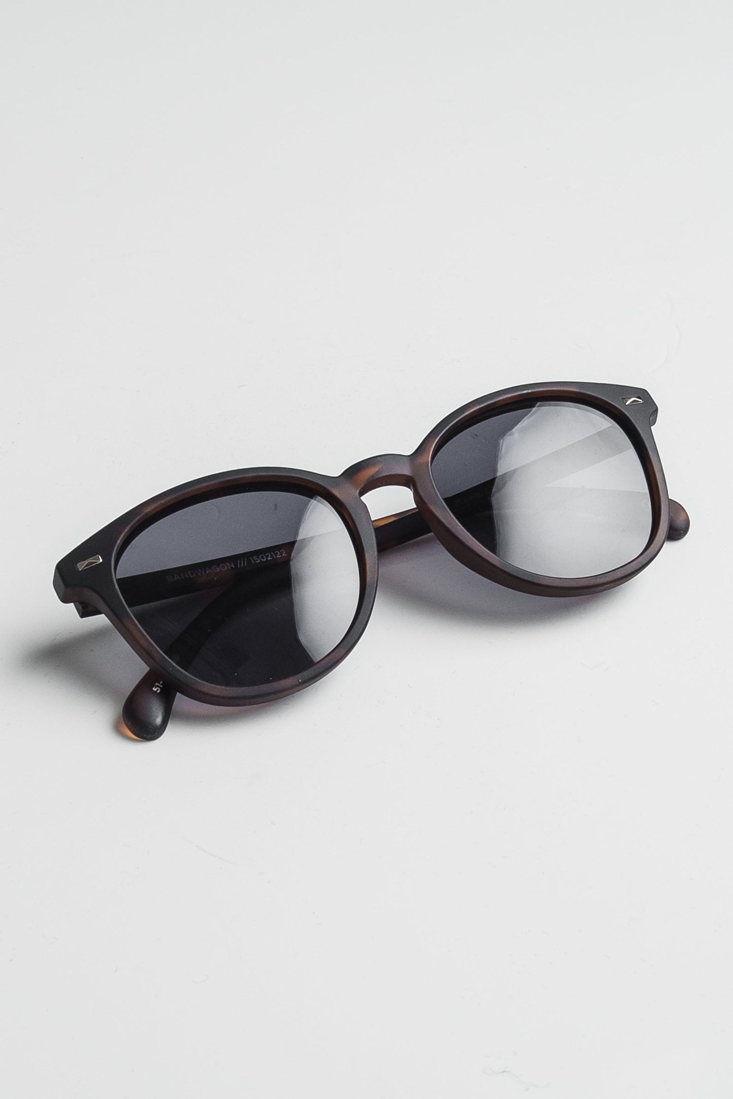 Le Specs Bandwagon sunglasses - matte tortoise