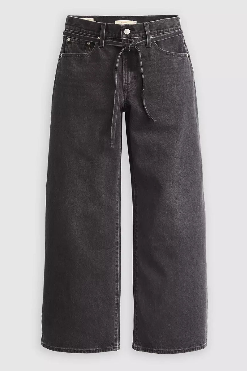 Levi's XL Straight - influential lady