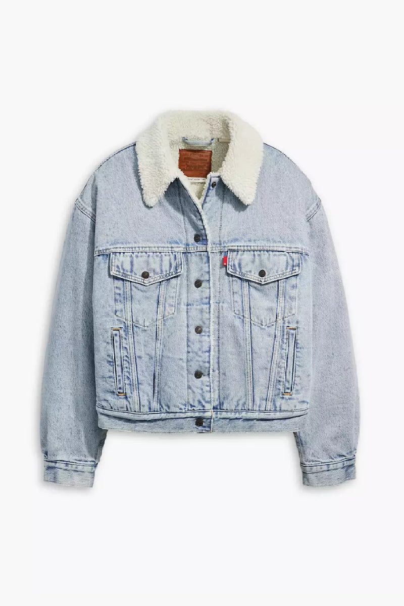 Levi's 90s Sherpa Trucker - morning sunlight