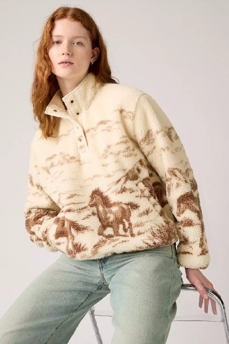 Levi's Kasey Sherpa Pullover Outerwear - Wild Horses Landscape