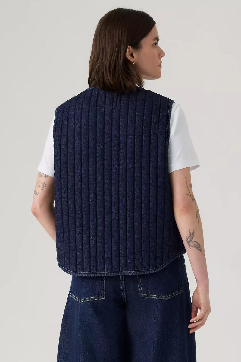 Levi's Lottie Liner Vest - Shaped View