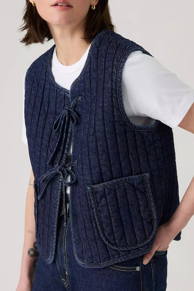 Levi's Lottie Liner Vest - Shaped View