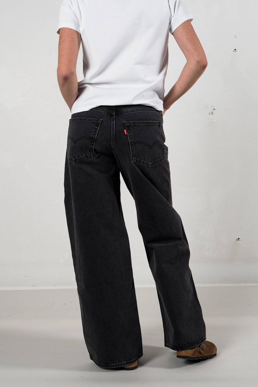 Levi's XL Straight - influential lady