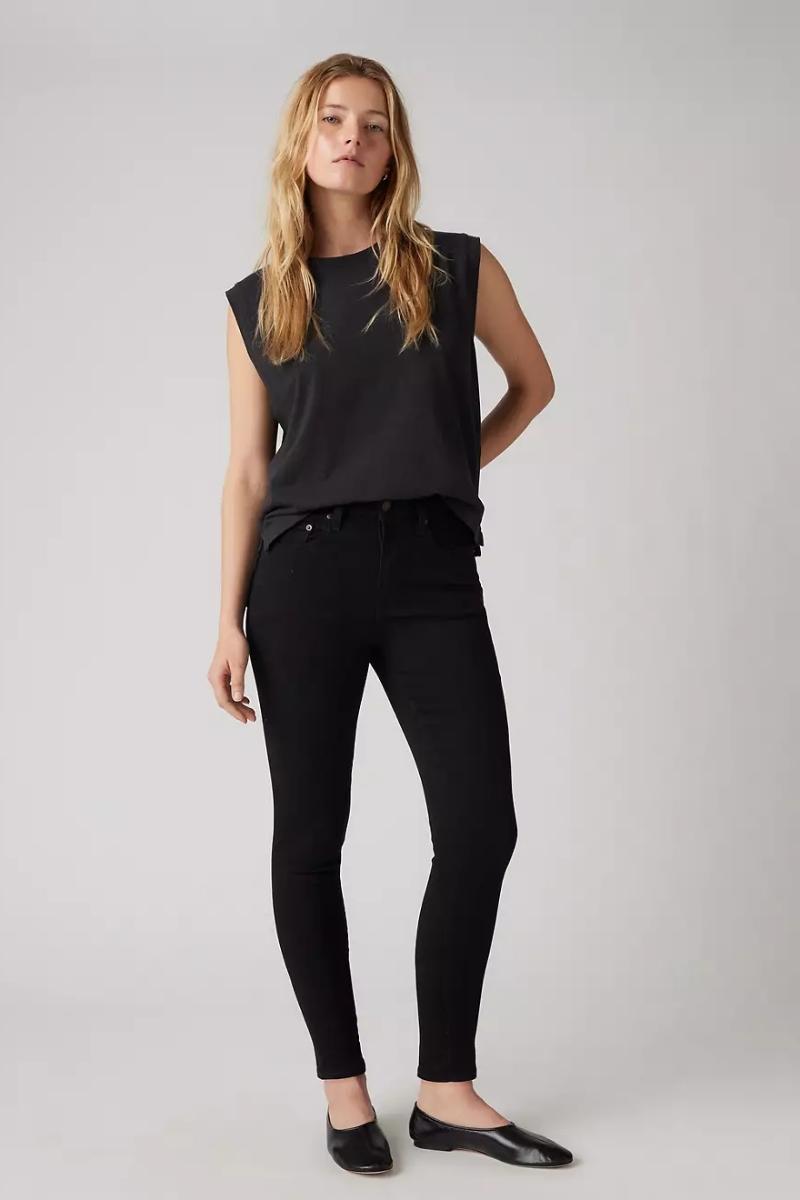 Naisten mustat pillifarkut