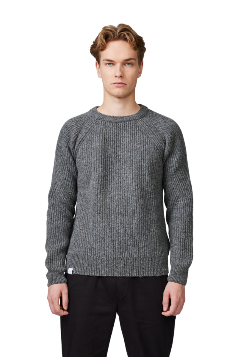Makia Viaborg knit - grey